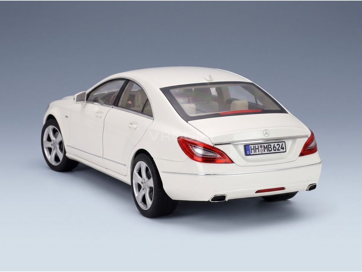 Mercedes-Benz CLS-Class Coupé 2011 Brilliant White Metallic Norev 1:18 scale model - rear three-quarter view