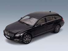 Mercedes-Benz CLS-Class Shooting Brake 2011 Obsidian Black Metallic Norev 1:18 - front three-quarter view