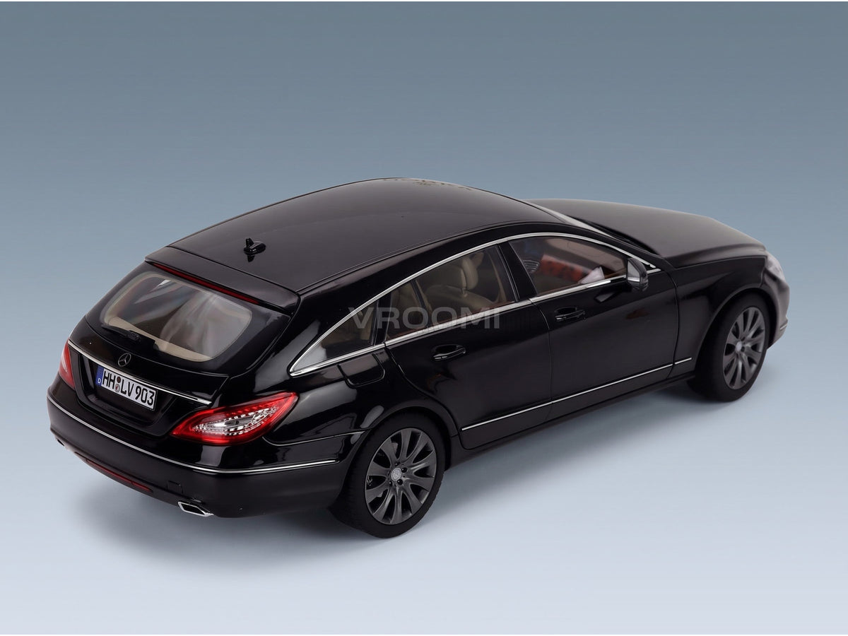 Mercedes-Benz CLS-Class Shooting Brake 2011 Obsidian Black Metallic Norev 1:18 scale model - rear three-quarter view