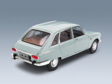 Renault R16 1968 Light Blue Norev 1:18 scale model - rear three-quarter view
