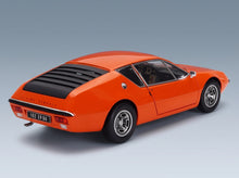 Alpine A310 1600 VF Coupé 1974 Orange Norev 1:18 scale model - rear three-quarter view