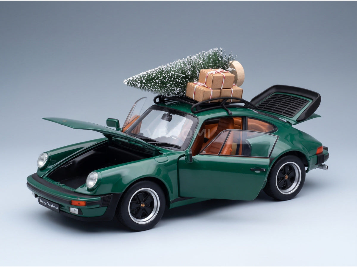 Porsche 911 930 3.3 Turbo Coupé 1980 Christmas Edition Green Norev 1:18 scale model - opening parts