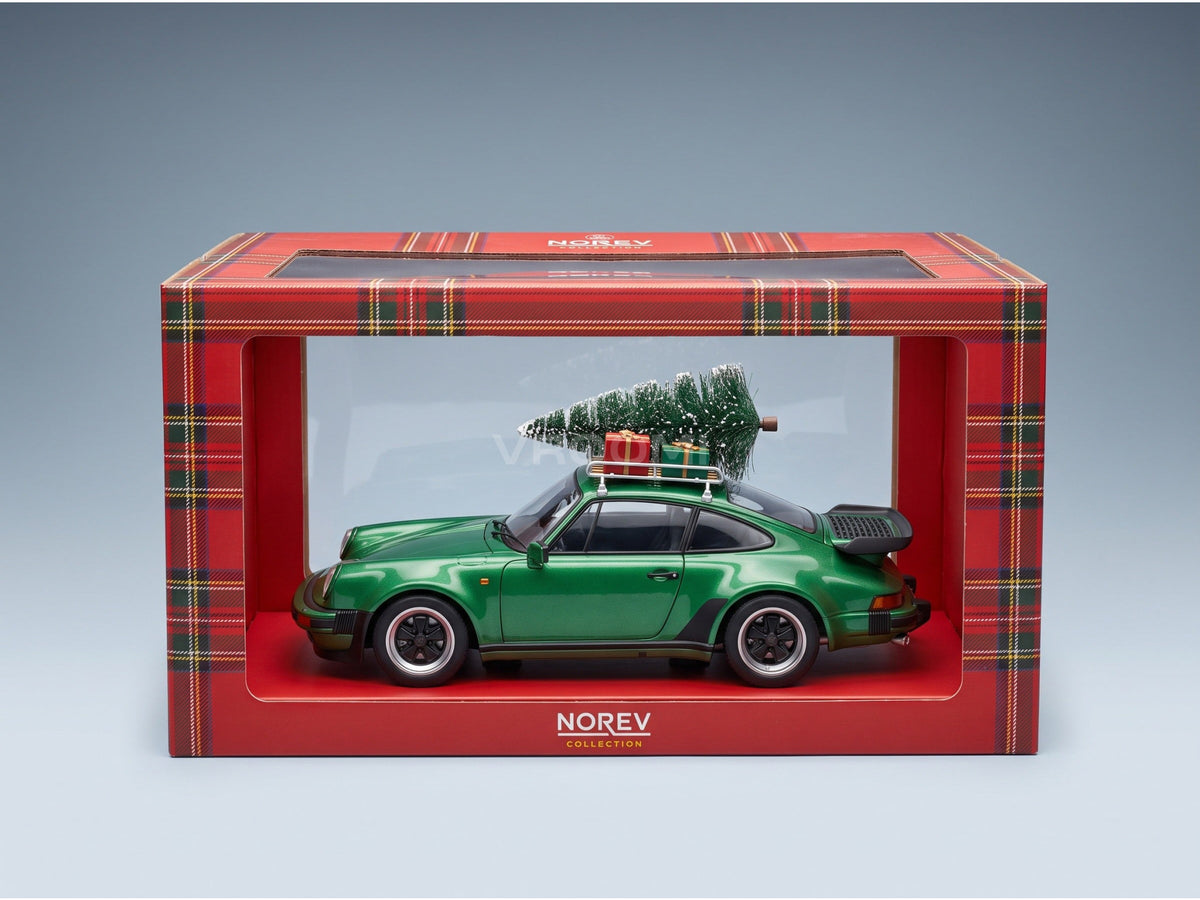 Porsche 911 930 3.3 Turbo Coupé 1980 Christmas Edition Green Norev 1:18 scale model - original packaging