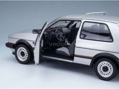 Volkswagen Golf II GTI 1989 Diamond Silver Norev 1:18 scale model - interior