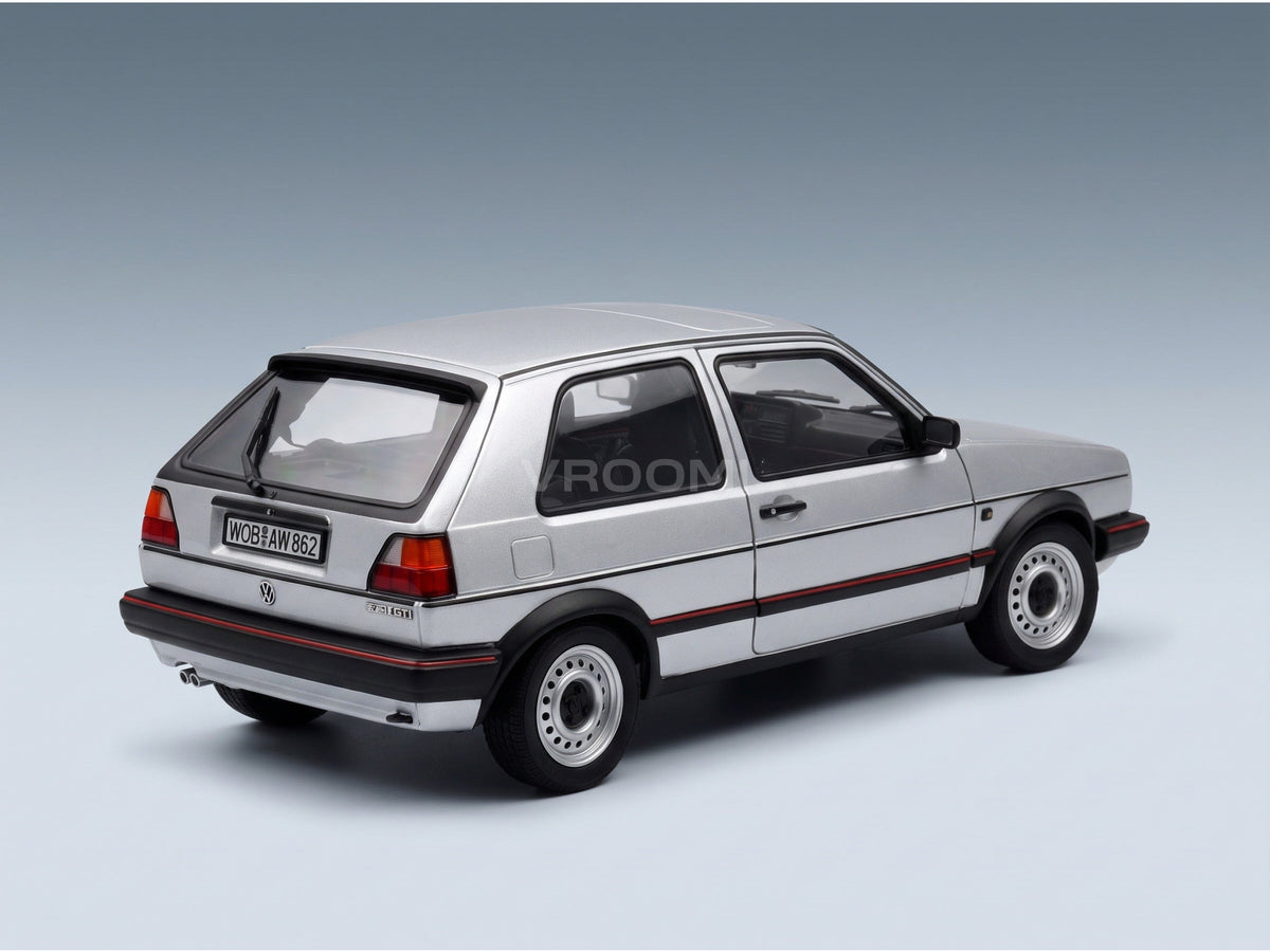 Volkswagen Golf II GTI 1989 Diamond Silver Norev 1:18 scale model - rear three-quarter view
