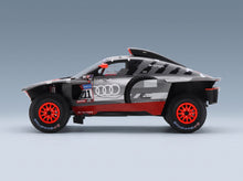 AUDI | Q E-TRON RS TEAM AUDI SPORT N 211 RALLY DAKAR 2023 MATTIAS EKSTROM - EMIL BERGKVIST - side view