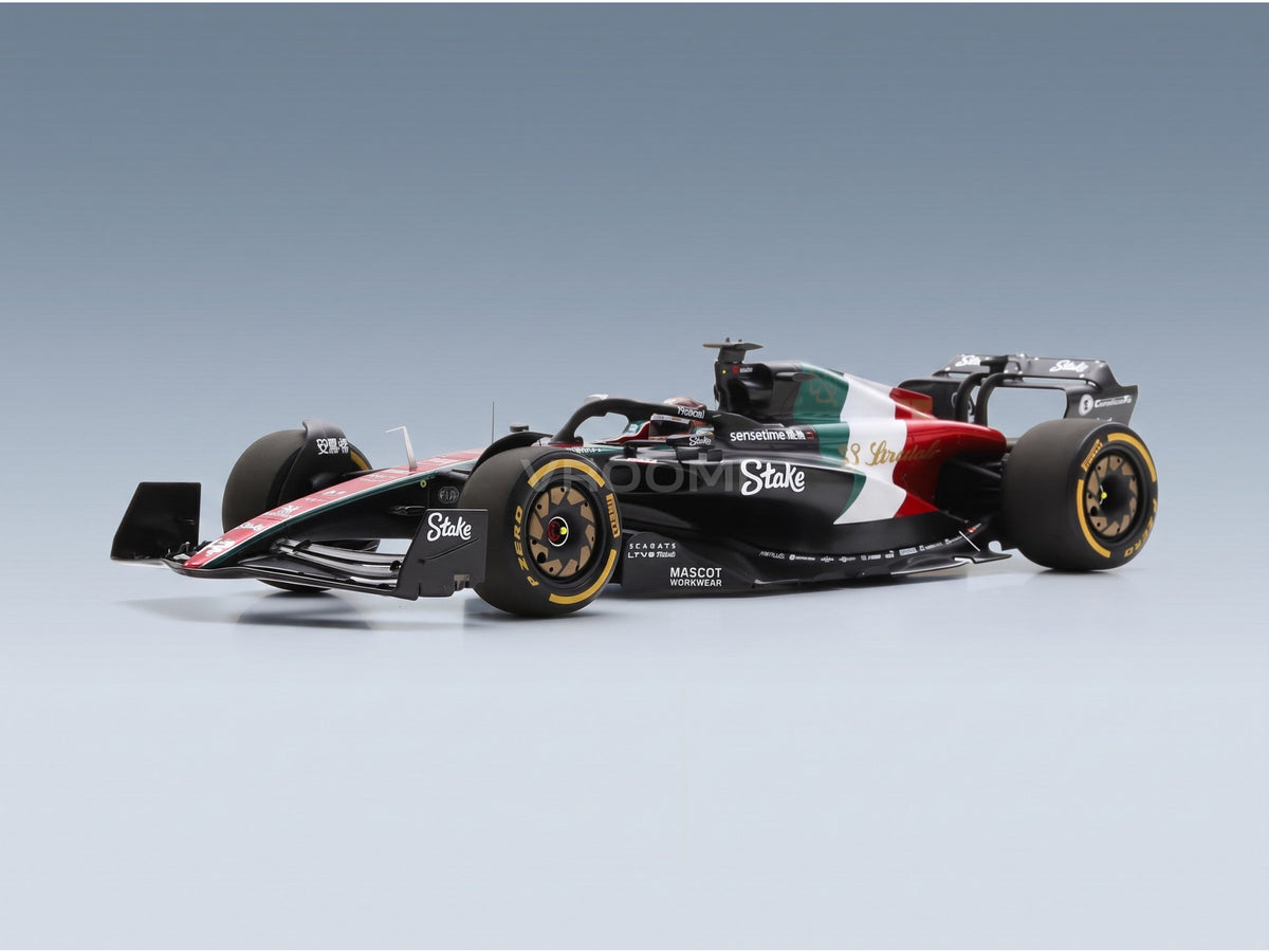 Alfa Romeo F1 C43 Team Stake No. 77 Valtteri Bottas Italian GP Monza 2023 Spark Model 1:18 scale model - side view