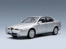 Alfa Romeo 166 2.0 V6 TB 1998 Silver Black Interior Mitica 1:18 scale model - front three-quarter view
