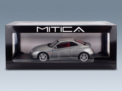 Alfa Romeo GTV 2.0 V6 TB 1998 Grigio Titanio 613 Mitica 1:18 scale model - original packaging