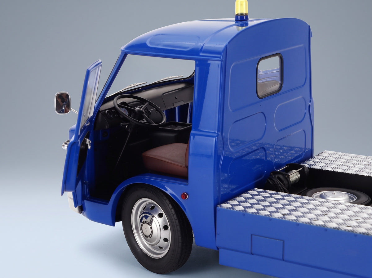 Alfa Romeo A12 (F12) Carro Attrezzi Prima Serie Assistenza Clienti 1967 Blue Mitica 1:18 scale model - opening parts