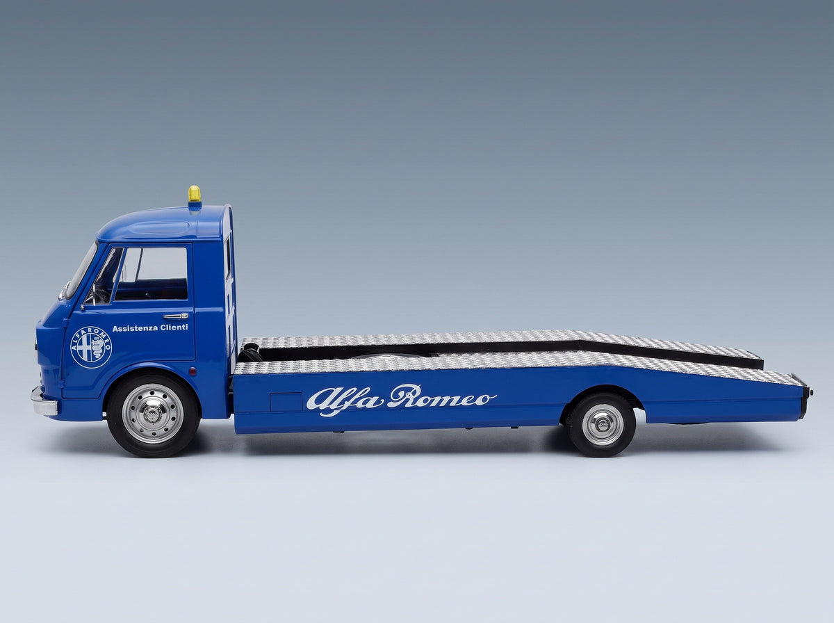Alfa Romeo A12 (F12) Carro Attrezzi Prima Serie Assistenza Clienti 1967 Blue Mitica 1:18 scale model - side view