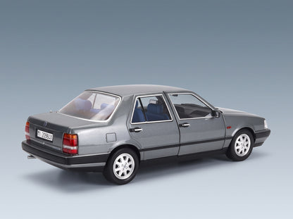 Lancia Thema Turbo i.e. 1S 1984 Grey Metallic Mitica 1:18 scale model - rear three-quarter view