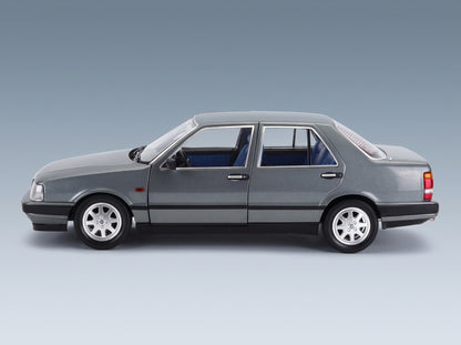 Lancia Thema Turbo i.e. 1S 1984 Grey Metallic Mitica 1:18 scale model - side view