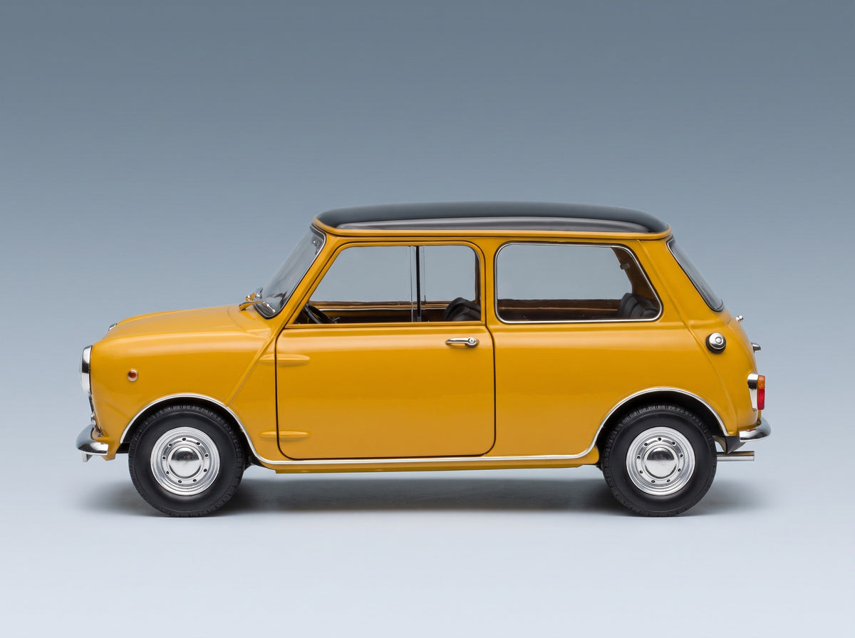 Mini Cooper MK1 1966 Ochre Black Mitica 1:18 scale model - side view
