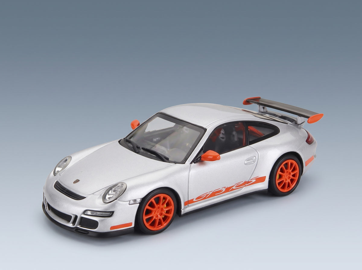 Porsche 911 997 GT3 RS Coupe 2006 Silver Orange Minichamps 1:43 scale model - front three-quarter view