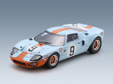 FORD USA - GT40 4.9L V8 TEAM JW AUTOMOTIVE ENGINEERING GULF N 9 WINNER 24h LE MANS 1968 LUCIEN BIANCHI - P.RODRIGUEZ - LIGHT BLUE ORANGE - front three-quarter view