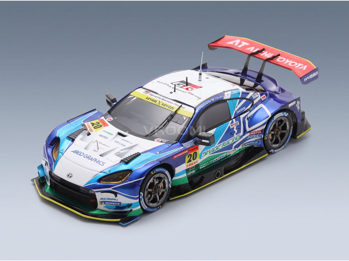 Toyota GR86 GT Team Shade Racing No. 20 Katsuyuki Hiranaka Eijiro Shimizu GT300 Class Super GT 2025 Spark Model 1:43 scale model - front three-quarter view