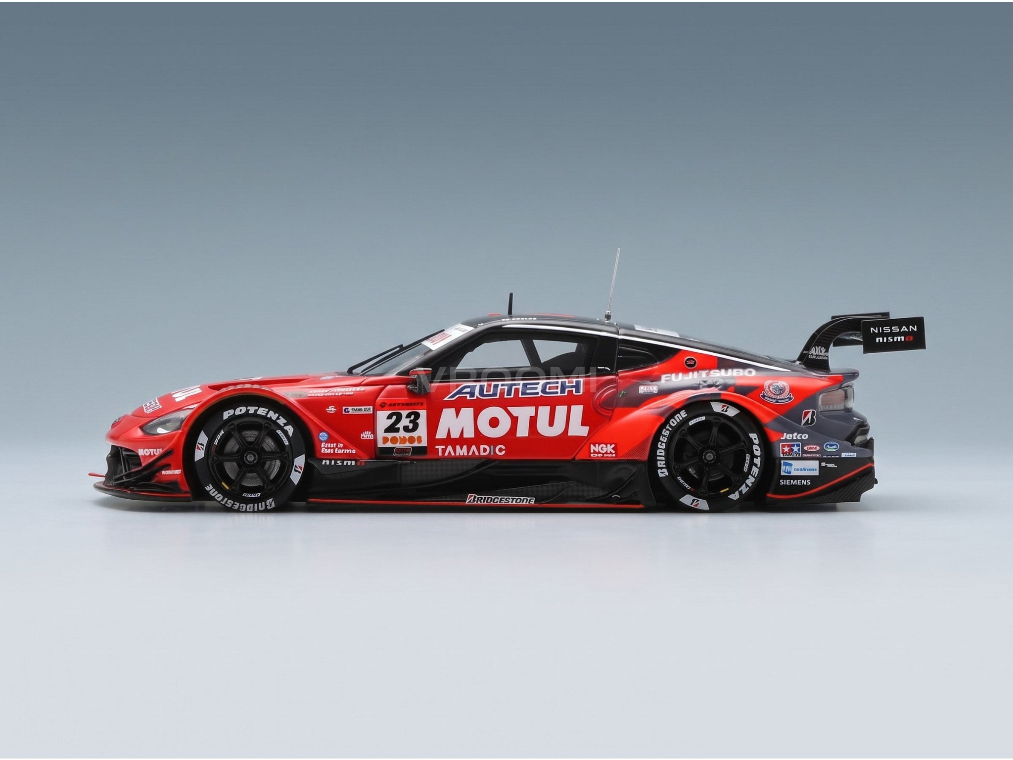 Nissan Z NISMO Team NDDP No. 23 GT500 Katsumasa Chiyo Mitsunori