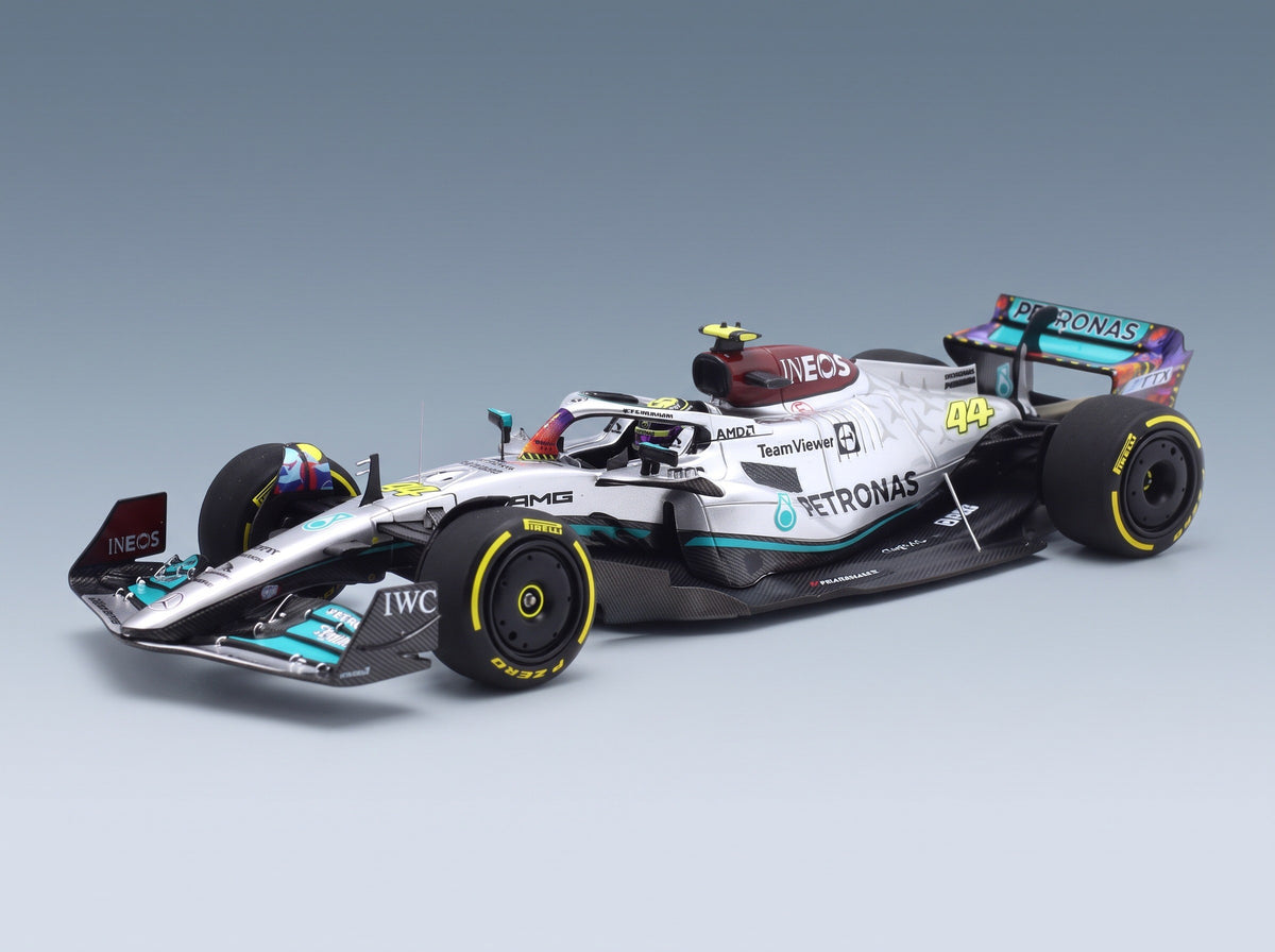 Mercedes W13E Mercedes-AMG Petronas F1 No. 44 Lewis Hamilton 6th Miami GP 2022 Minichamps 1:43 scale model - front three-quarter view