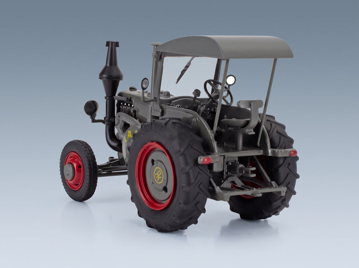 Lanz Bulldog D9506 Tractor 1949 Grey Red Schuco 1:32 scale model - rear three-quarter view