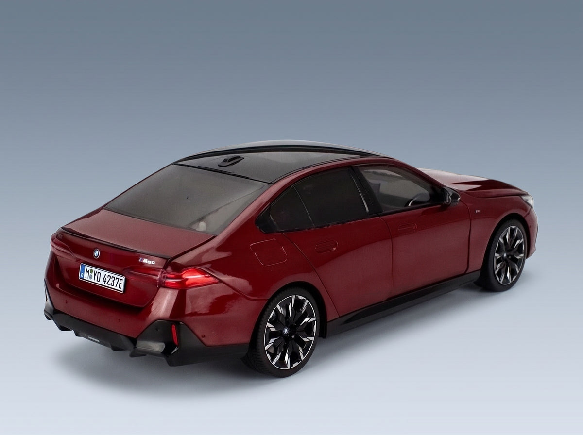 BMW i5 M50 (G60) 2023 Rosso Fuoco Minichamps 1:18 scale model - rear three-quarter view