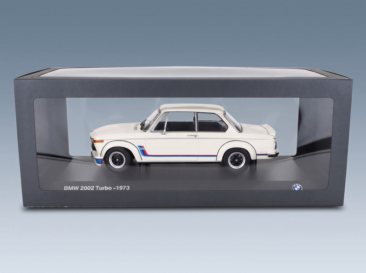 BMW 2002 Turbo 1974 White Minichamps 1:18 scale model - original packaging