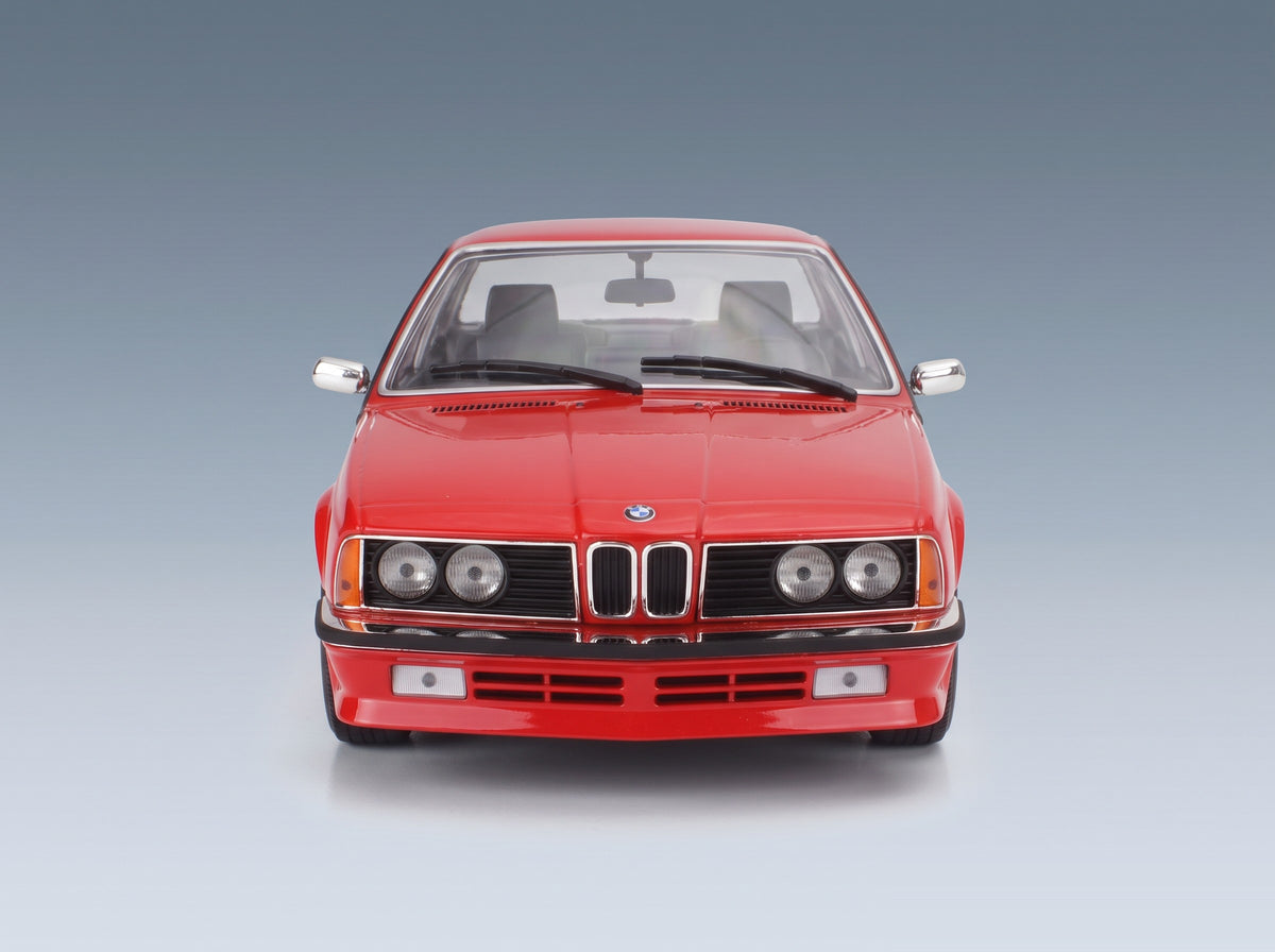 BMW 6 Series 635 CSi (E24) Coupé 1982 Red Minichamps 1:18 scale model - front view