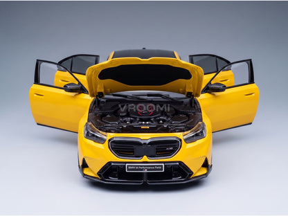 BMW M5 M Performance Parts (G90) 2024 Yellow Black Minichamps 1:18 scale model - engine bay