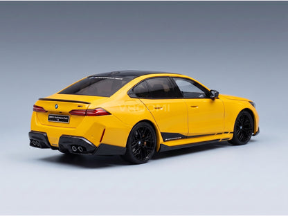 BMW M5 M Performance Parts (G90) 2024 Yellow Black Minichamps 1:18 scale model - rear three-quarter view