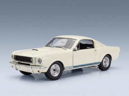 FORD USA - MUSTANG SHELBY GT350 COUPE 1965 - WHITE scale model - front three-quarter view