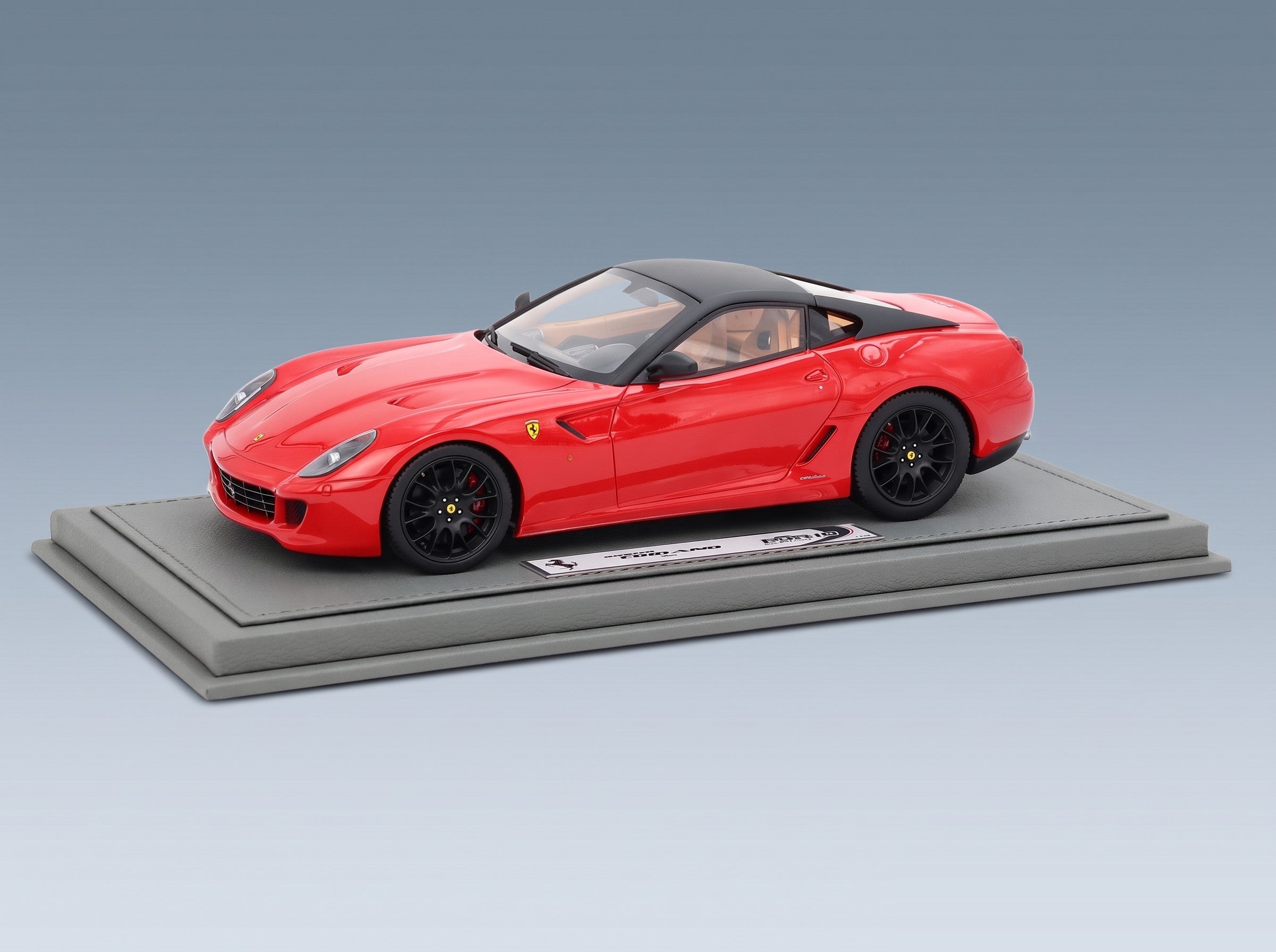 Ferrari 599 GTB Fiorano F-1 Gearbox 2007 Rosso Corsa with Showcase BBR Models 1:18 scale model - front three-quarter view on display base