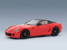 Ferrari 599 GTB Fiorano F-1 Gearbox 2007 Rosso Corsa with Showcase BBR Models 1:18 - front three-quarter view