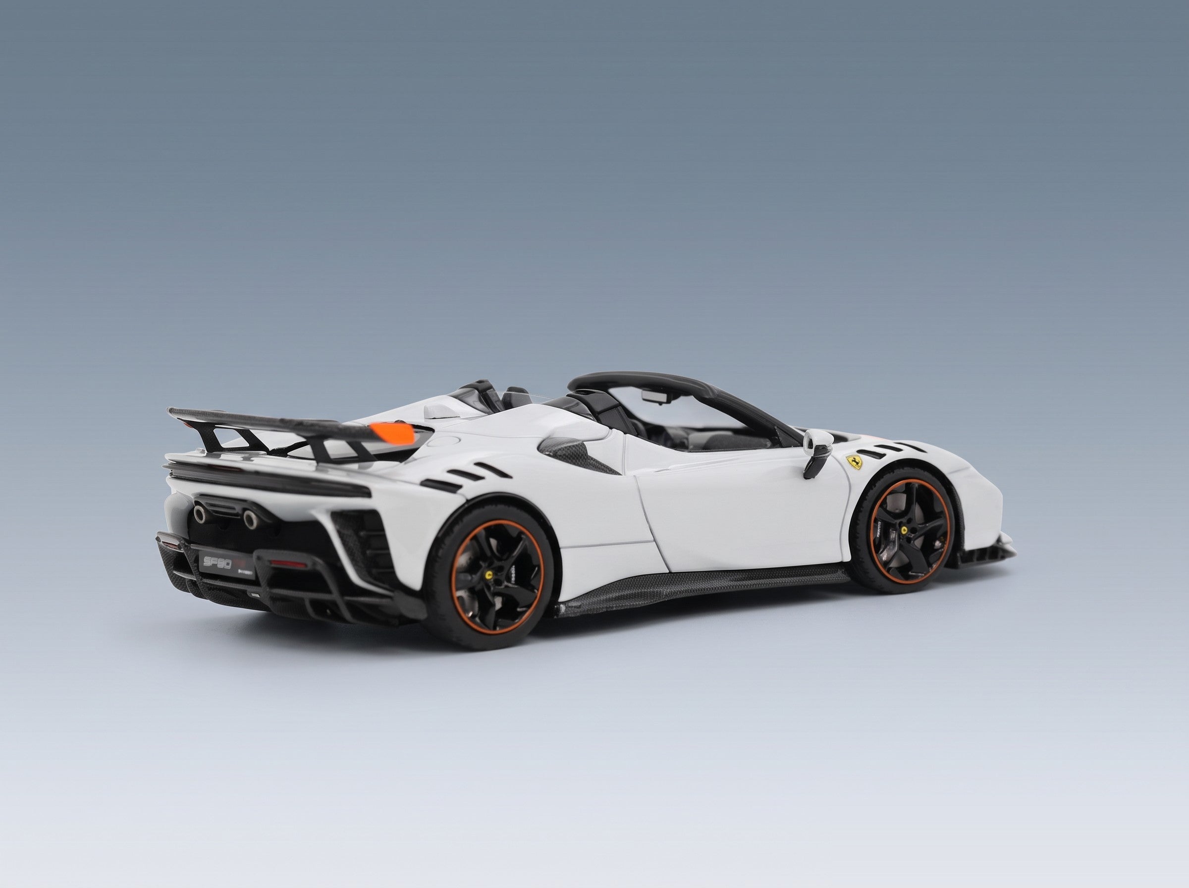 Ferrari SF90 XX Stradale Spider 2024 Bianco Artico Orange Black