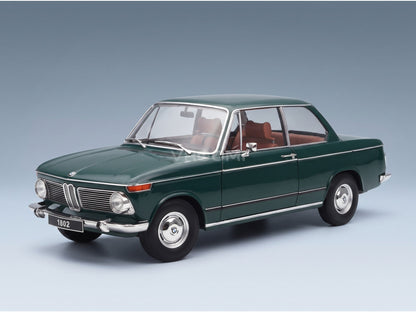 BMW 1802 1-Series 1967 Green KK Scale 1:12 scale model - front three-quarter view