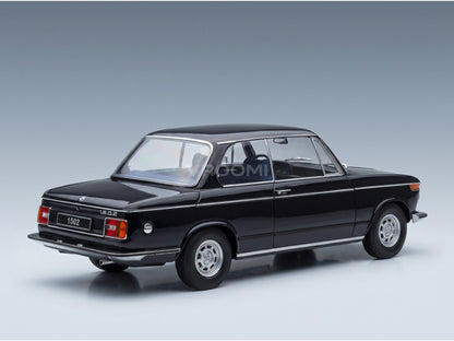 BMW 1502 2-Series 1974 Dark Blue KK Scale 1:18 scale model - rear three-quarter view