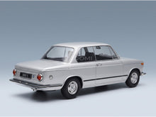 BMW 2002ti 1-Series 1971 Silver KK Scale 1:18 scale model - rear three-quarter view