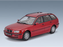 BMW 3-Series E46 Touring Station Wagon 1999 Red KK Scale 1:18 scale model - front three-quarter view