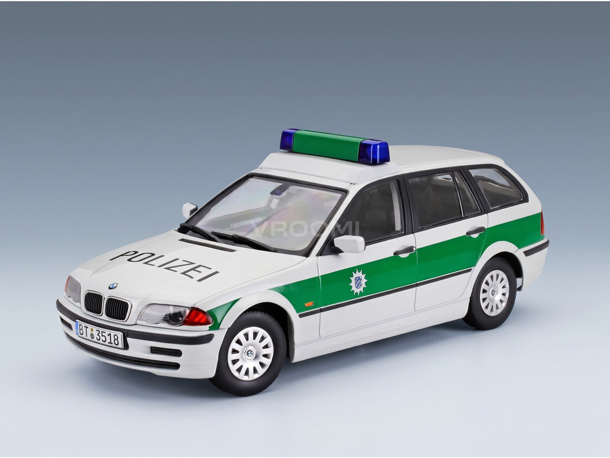 BMW 3-Series (E46) Touring SW Polizei 1999 White Green KK Scale 1:18 scale model - front three-quarter view