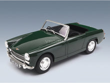 Austin-Healey Sprite Spider Open 1961 Green Cult Scale Models 1:18 scale model - front three-quarter view