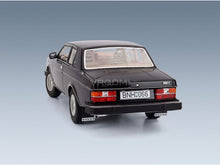 Volvo 262C Bertone 1981 Black Cult Scale Models 1:18 - rear three-quarter view