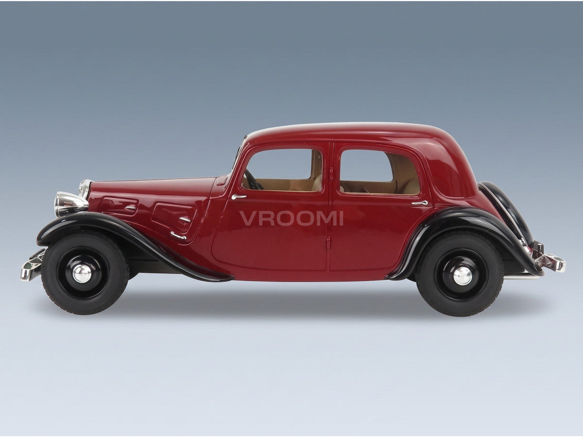 Citroën Traction Avant 7CV 1934 Bordeaux Black Cult Scale Models 1:18 scale model - side view