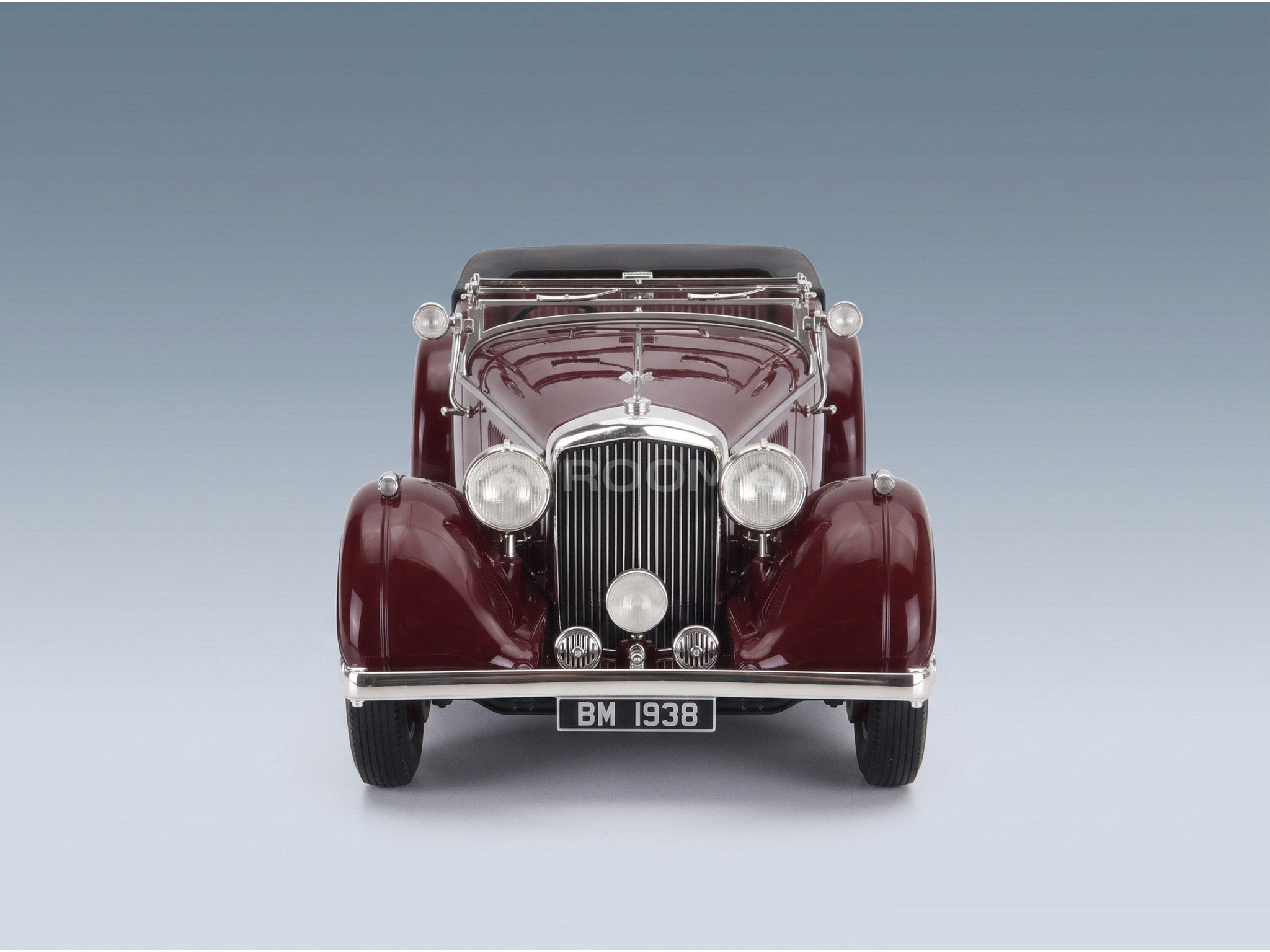 Bentley 4.25L Vanden Plas Tourer Cabriolet Open 1938 Bordeaux Black Cult Scale Models 1:18 scale model - front view
