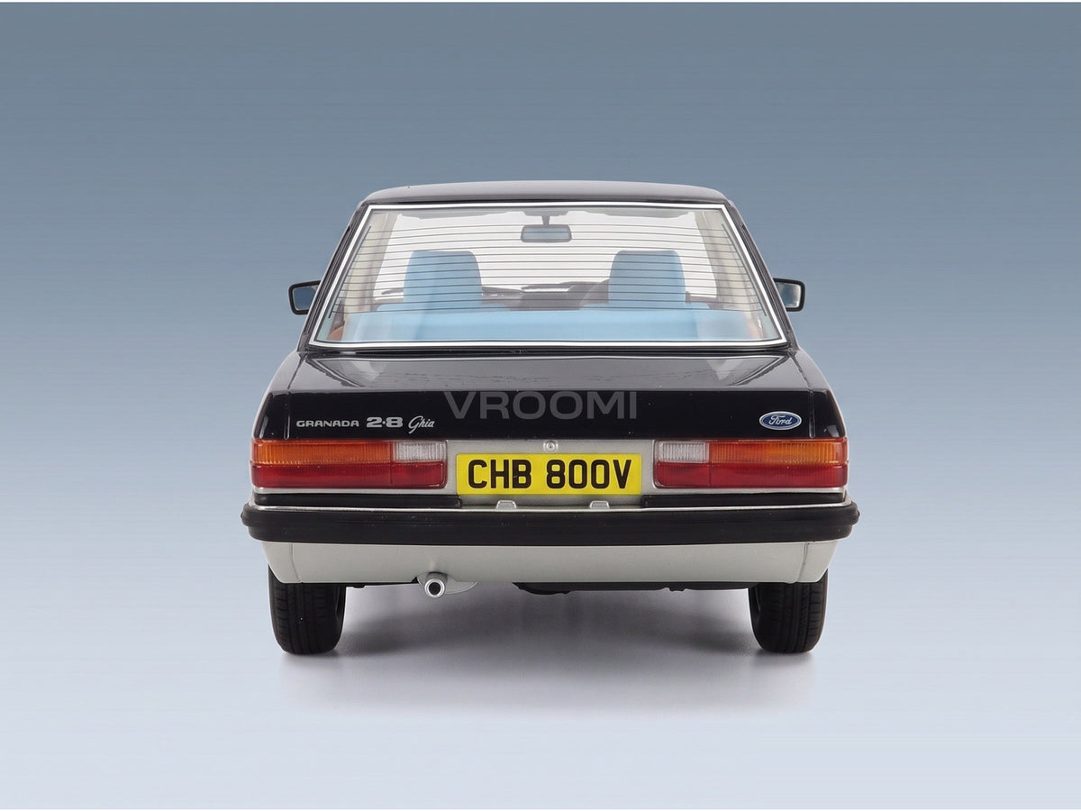 Ford Granada 2.8 Ghia Saloon 1978 Blue Silver Cult Scale Models 1:18 scale model - rear view