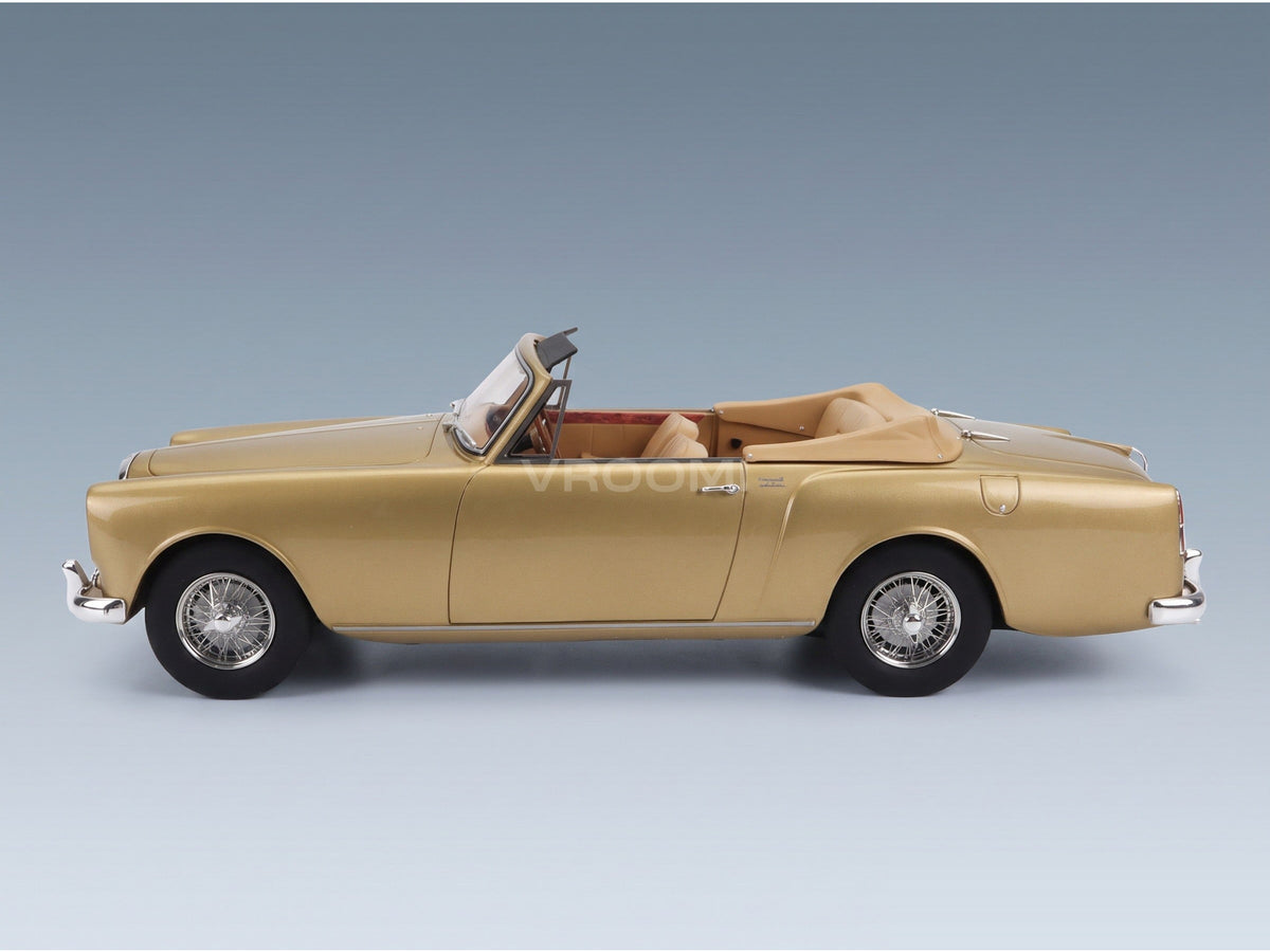 Alvis TE21 DHC Cabriolet Open 1963 Gold Metallic Cult Scale Models 1:18 scale model - side view