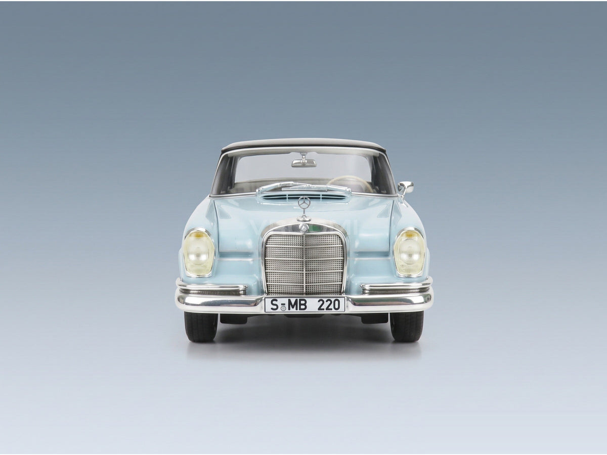 Mercedes-Benz 220 SE W111 1959 Two-Tone Blue Cult Scale Models 1:18 scale model - front view