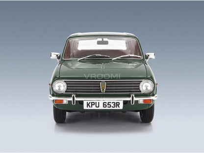 Austin Maxi 1750 1971 Brooklands Green Cult Scale Models 1:18 scale model - front view