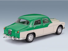 Alfa Romeo 1900 Super Berlina 1958 White Green Cult Scale Models 1:18 scale model - rear three-quarter view
