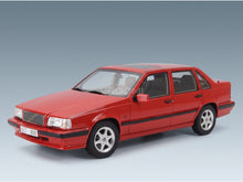 Volvo 850 GLT 1994 Signal Red Cult Scale Models 1:18 scale model - front three-quarter view