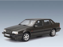 Volvo 850 GLT 1994 Dark Grey Metallic Cult Scale Models 1:18 scale model - front three-quarter view