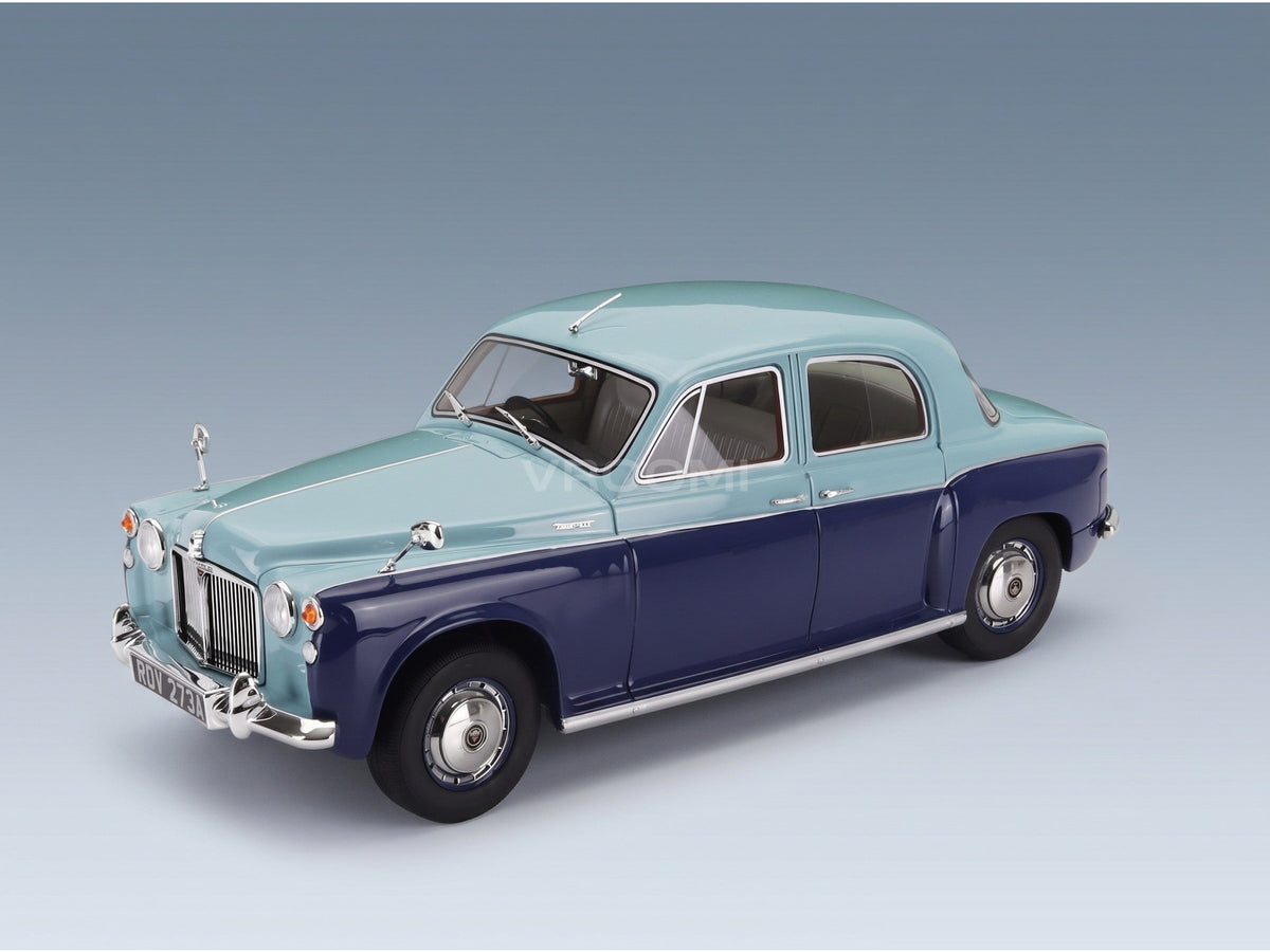 Rover 110 P4 1962 Two-Tone Blue Cult Scale Models 1:18 scale model - front three-quarter view